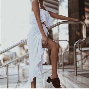 Two-piece white ruffle set